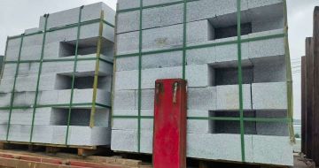 云南 芝麻白花岗岩路沿石，平石，路侧石，马路牙子，路缘石，立缘石，平缘石等