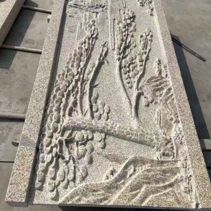 云南 黄金麻雕刻板浮雕迎客松