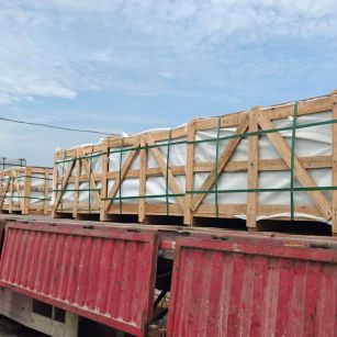 云南 芝麻白花岗岩地铺石出口专车-泰国游