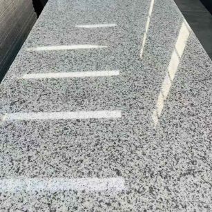 云南 白麻花岗岩光面毛板