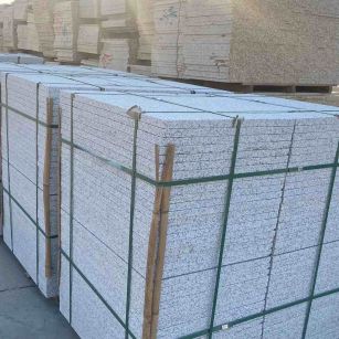 云南 白麻花岗岩荔枝面地铺石