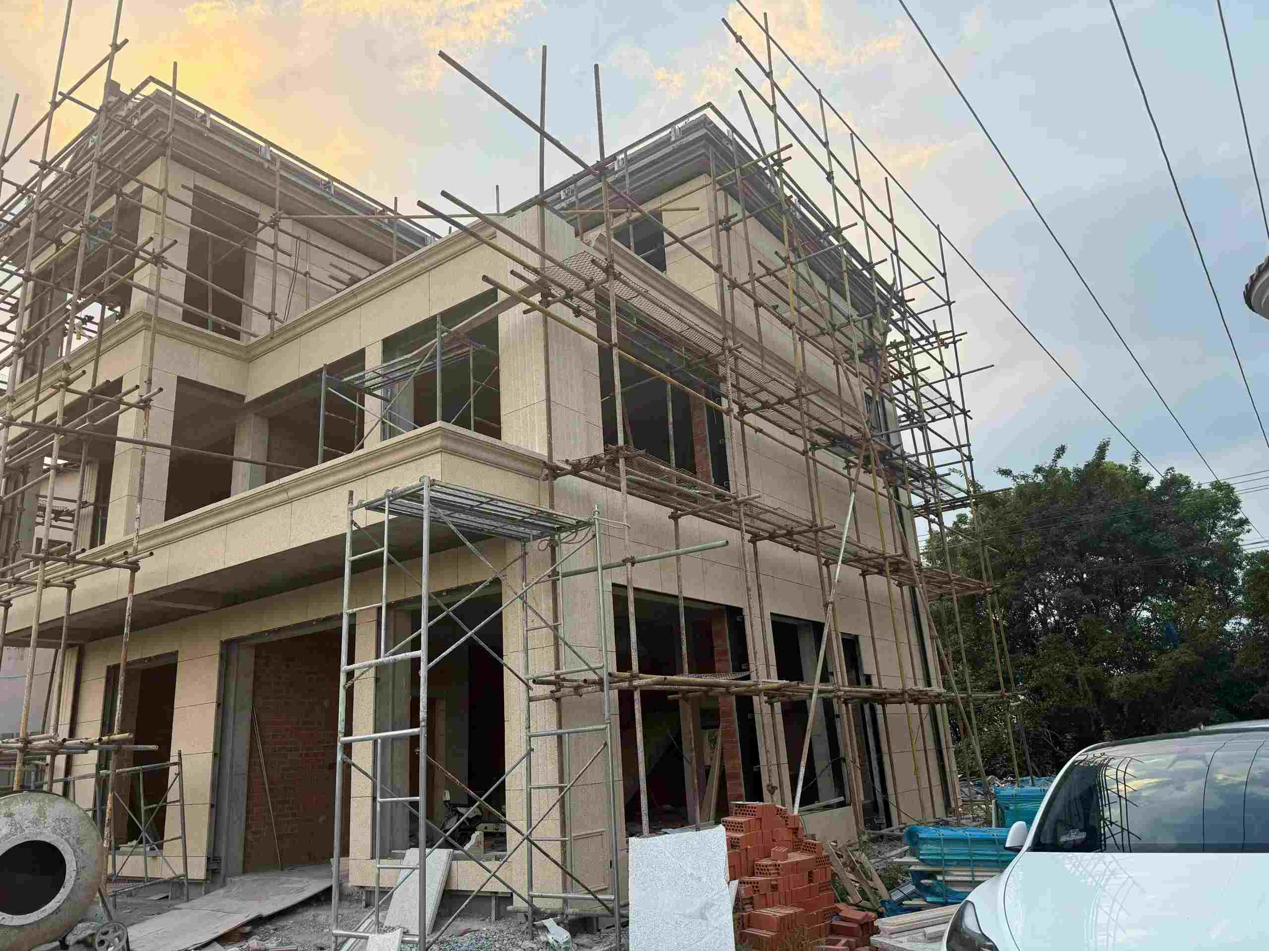 云南 黄金麻荔枝面花岗岩外墙干挂