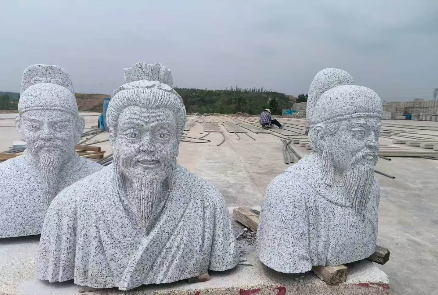 云南 白麻花岗岩石材人物立体雕刻