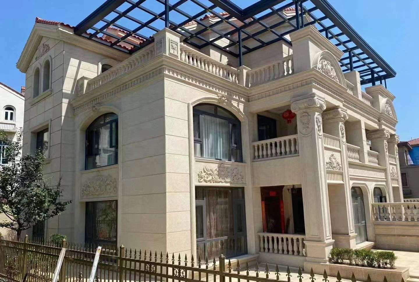 云南 黄金麻花岗岩荔枝面别墅外墙干挂