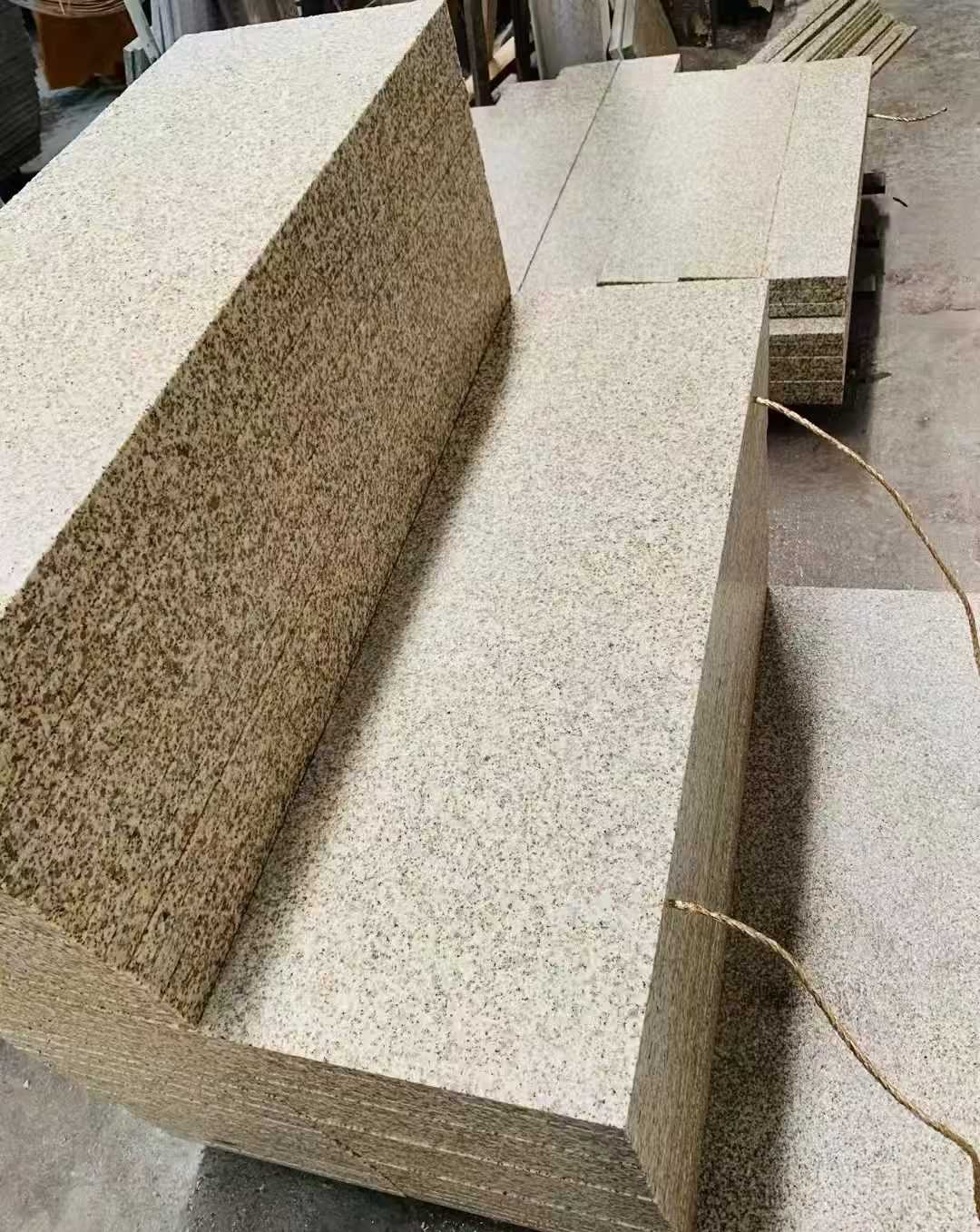 云南 黄金麻荔枝面外墙干挂成品