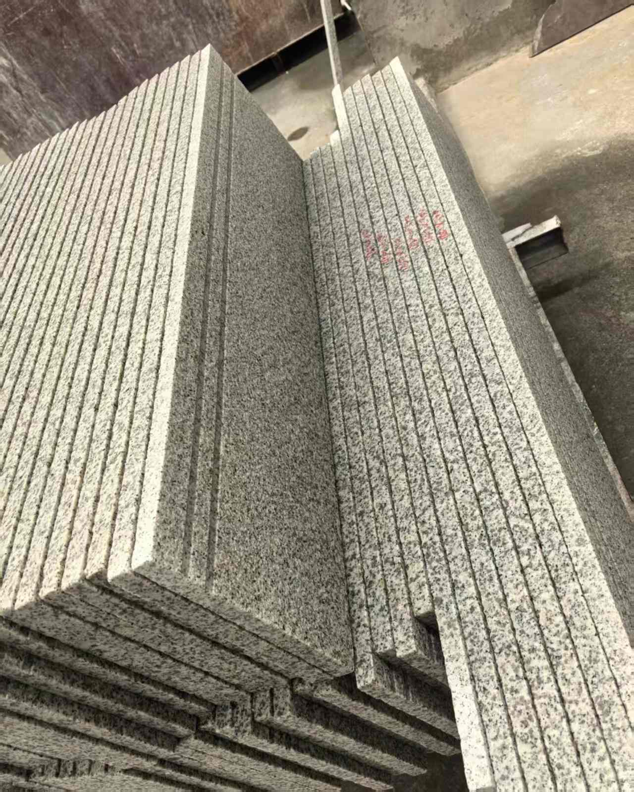 云南 白麻荔枝面花岗岩楼梯踏步