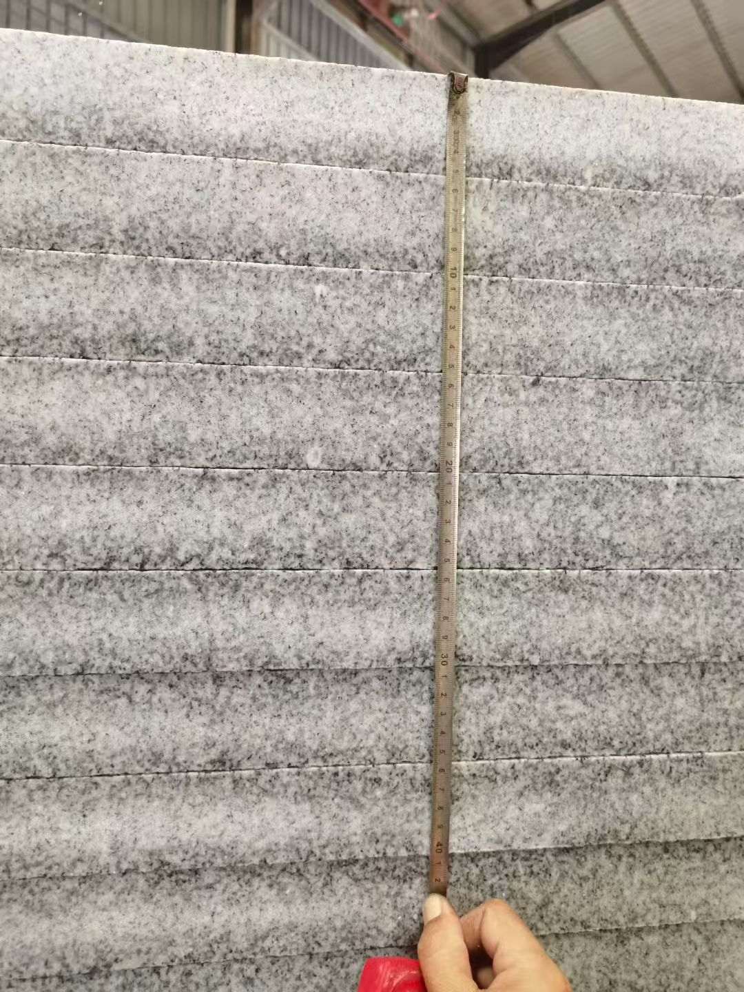 云南 芝麻白火烧成品厚薄均匀，B料价格接近A料质量