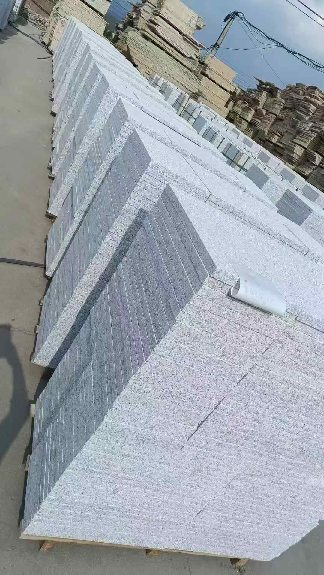 云南 白麻荔枝面花岗岩地铺石